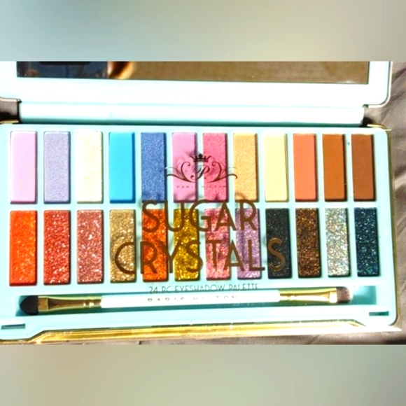 Paris Hilton Makeup Paris Hilton Sugar Crystals Eyeshadow 24palette